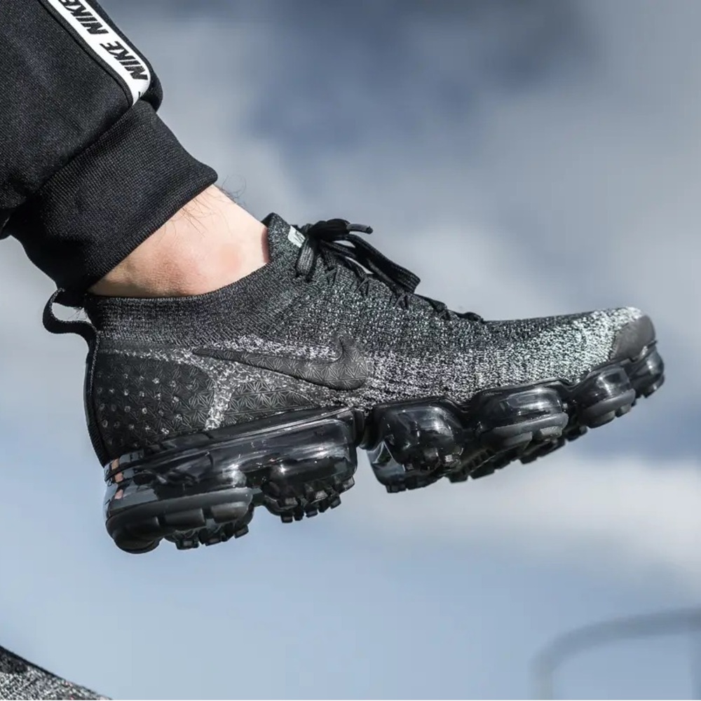 Nike Air VaporMax 2.0 Flyknit Triple Black Size Men’s 8 41